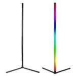 Lampadaire Sur Pied LED Salon Design,Moderne Noir Lampadaire Chambre avec RGB et Télécommande,Luminosité Réglable Lampe sur Pied D'angle Colonne Lumineuse,Interrupteur au pied,20w 140cm [Classe énergétique A++] | Offres STANDARD et VIP